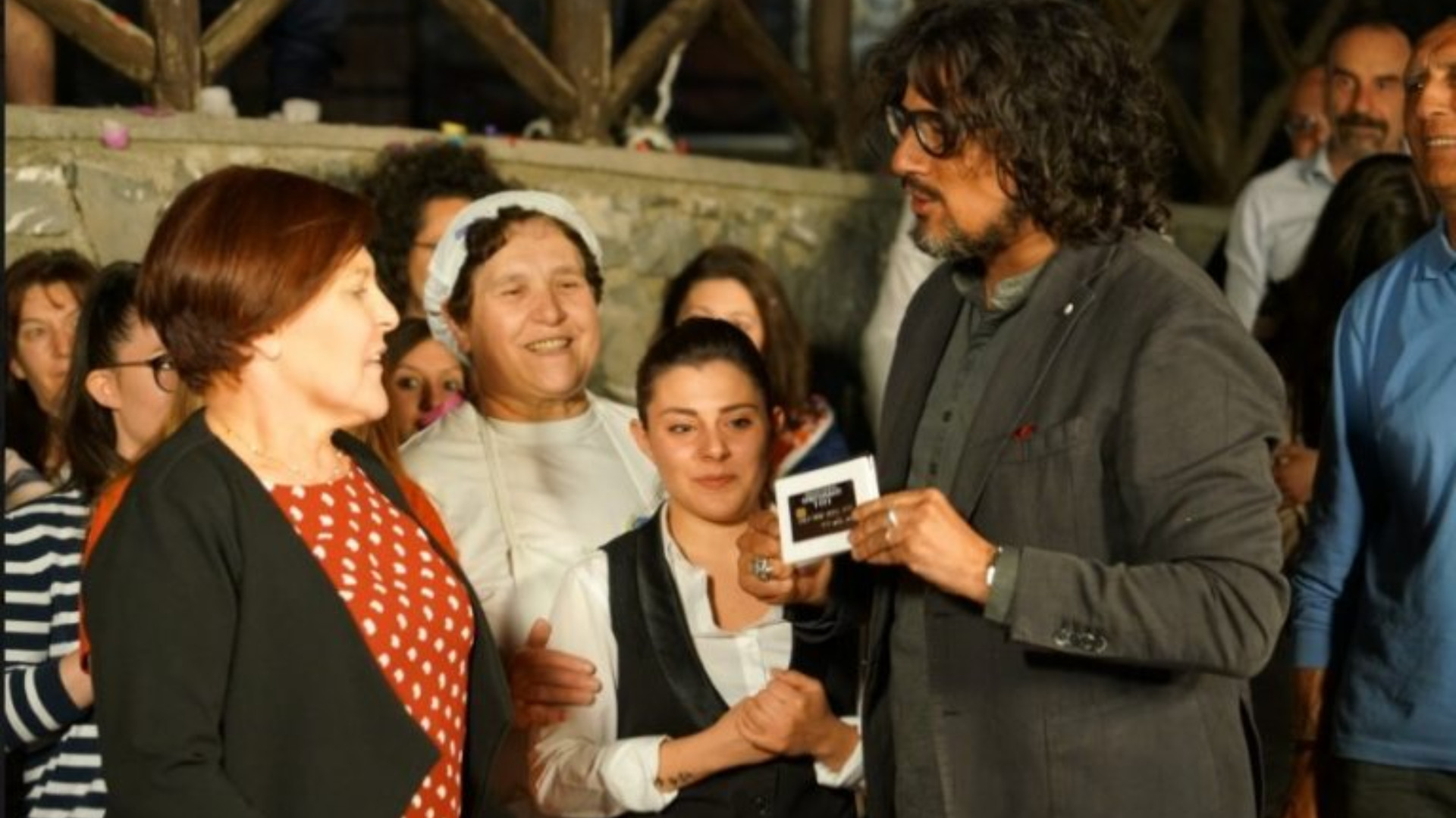 Tv, “4 Ristoranti”: a Lauria trionfa Cazzanedda