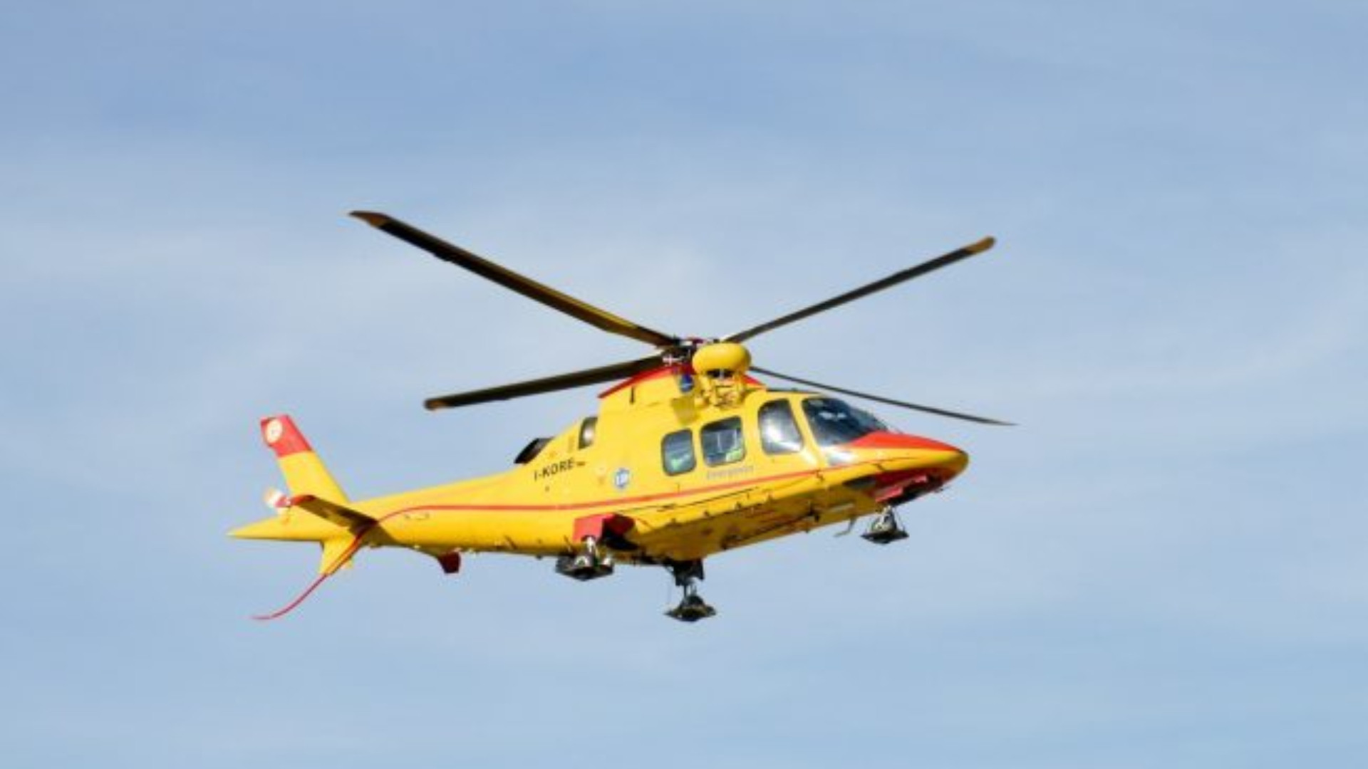 Colobraro, addetto alla nettezza urbana travolto da un cancello