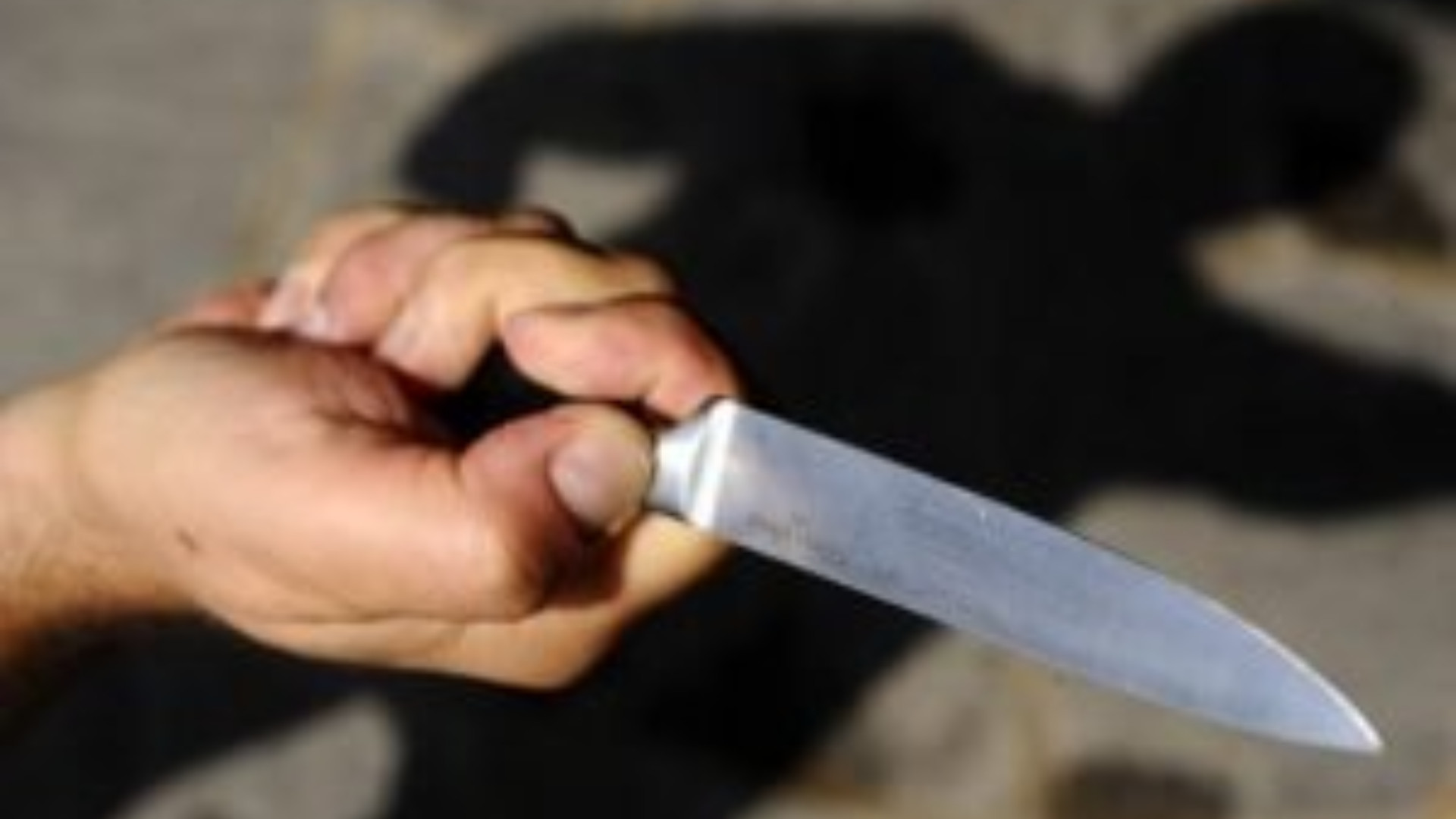 Venosa, giovane accoltellato per strada: c’è un fermo