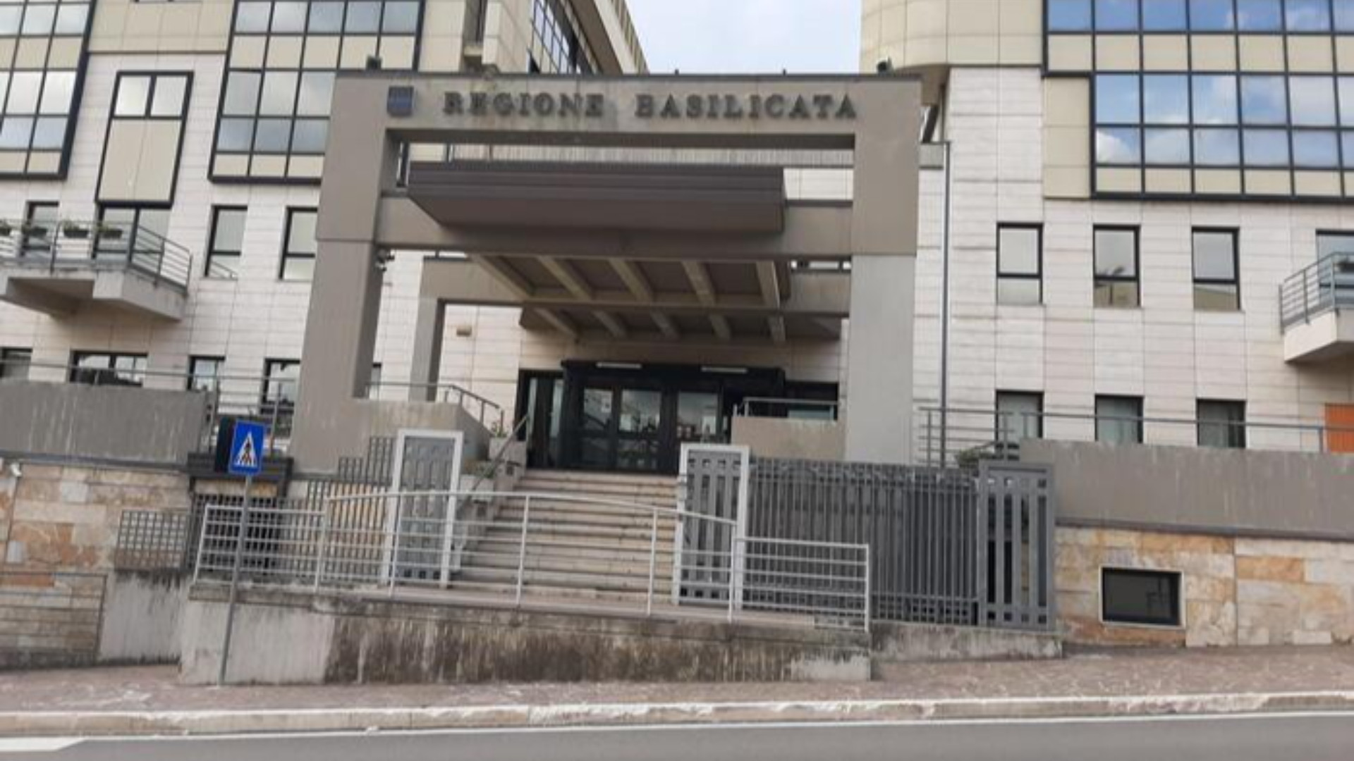 Regione, ecco i nuovi dg. Critiche dalla Cgil