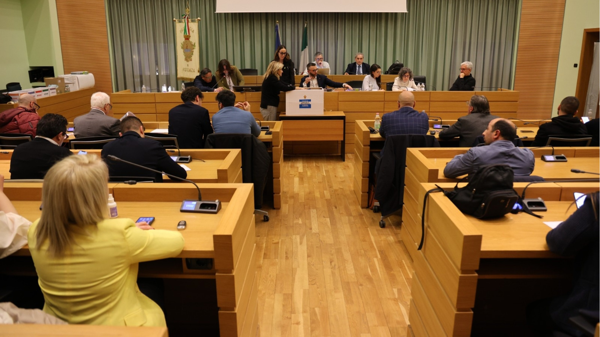 Potenza, spoglio fino all'alba: ecco gli eletti