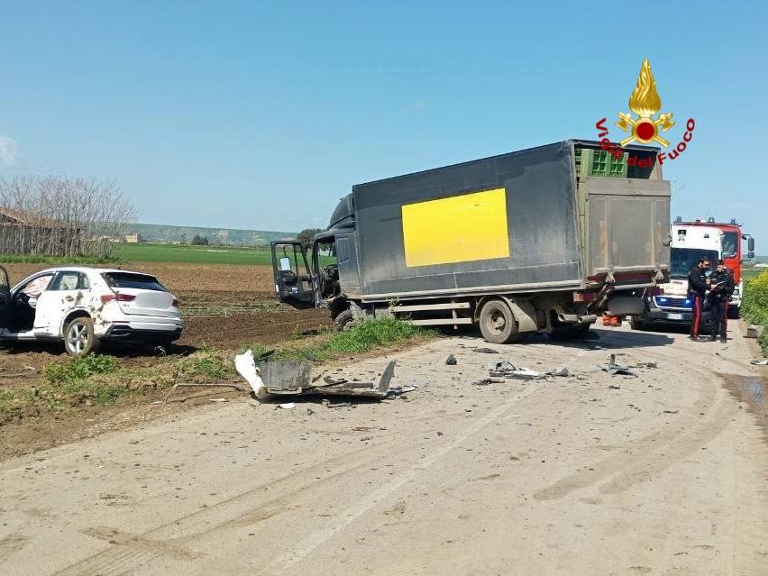 L'incidente verificatosi a Lavello lungo la Sp 18