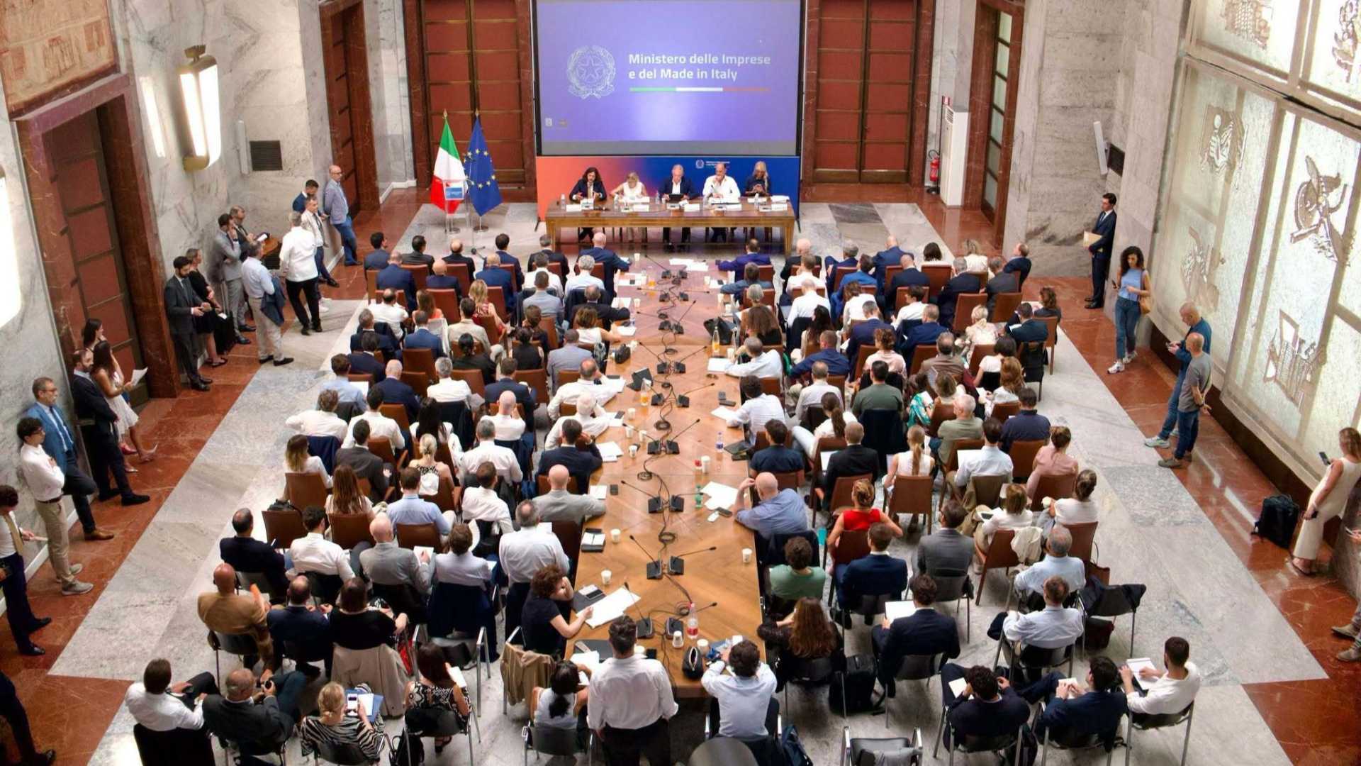 Stellantis, “Si rafforzi la componentistica”
