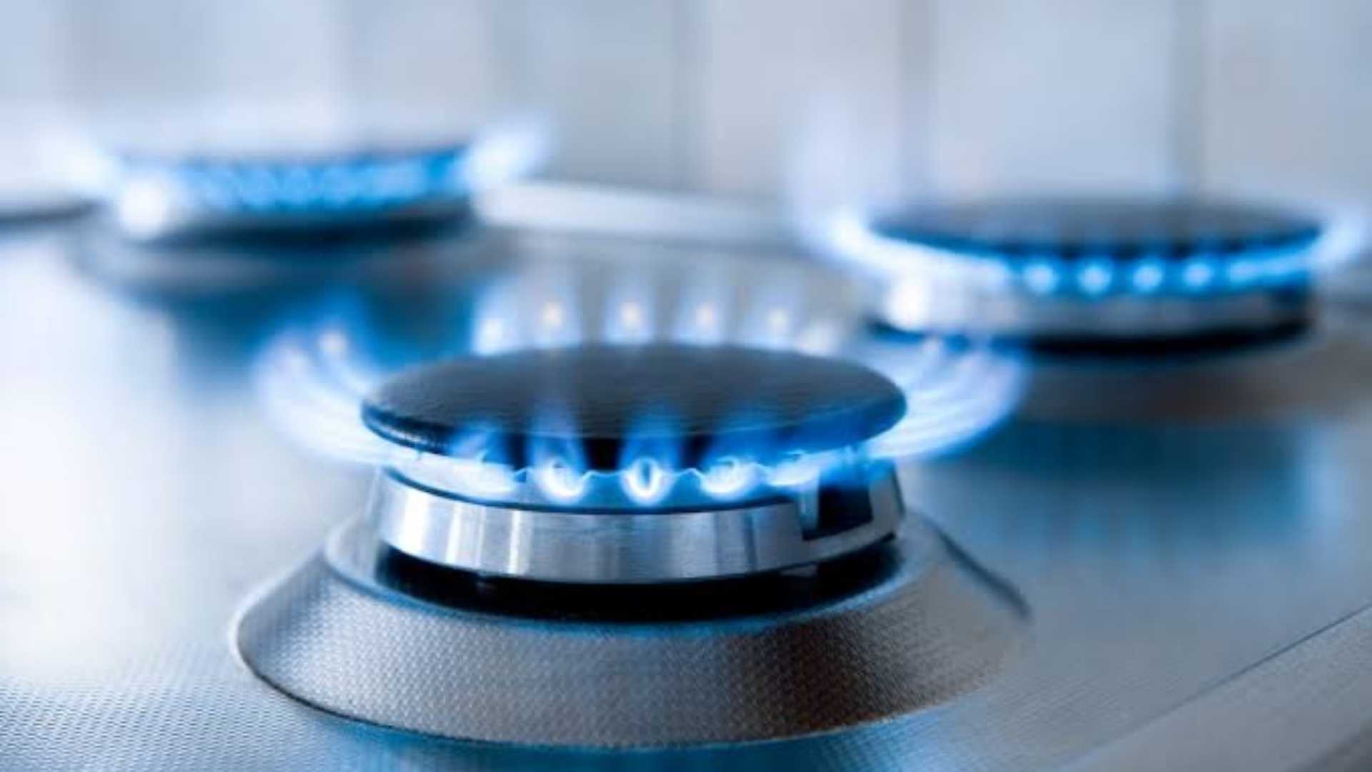 Gas e bollette, nuova stangata nonostante il bonus