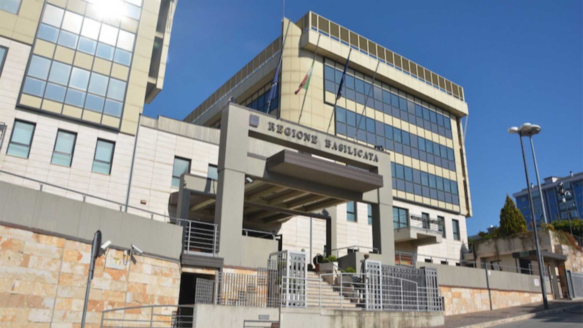 Paralisi informatica della Regione, tecnici al lavoro per ripristinare quanto prima i servizi sanitari