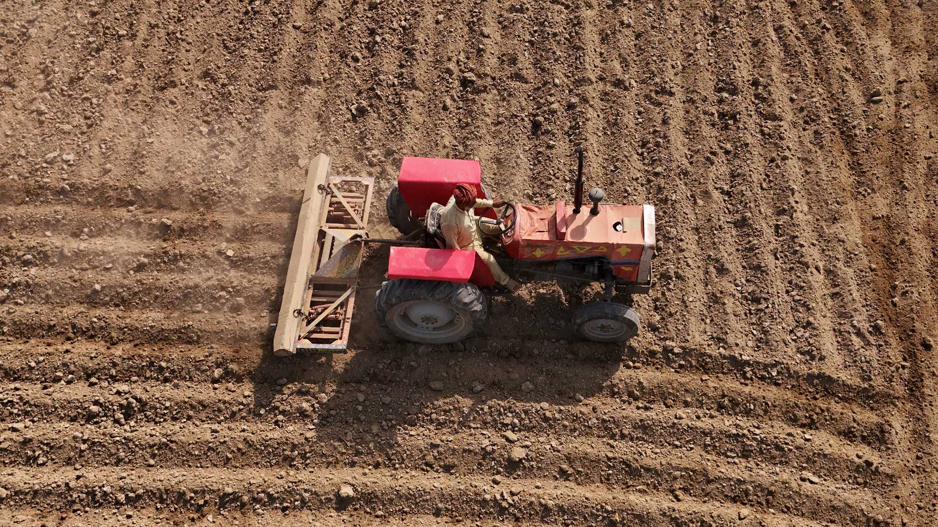 Agricoltori, la protesta scuote la Regione: Bardi apre il tavolo permanente