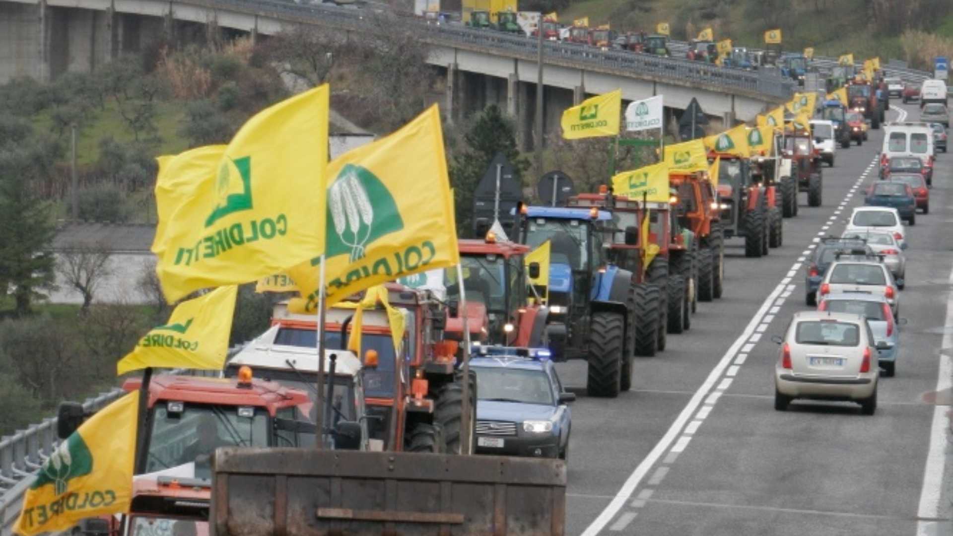 Agricoltori lucani in rivolta: "Senza di noi la Basilicata è destinata a morire"